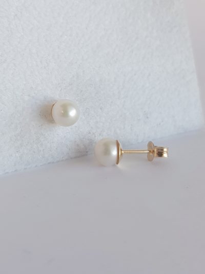 Helmikorvakorut kuppi-ist. 6mm - Keltakultakorvakorut - 7215960000 - 1