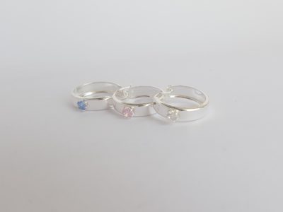 Hopea korvakorut 4x17 fl kivellä,v.sin - Hopeakorvakorut - 3256200900 - 1