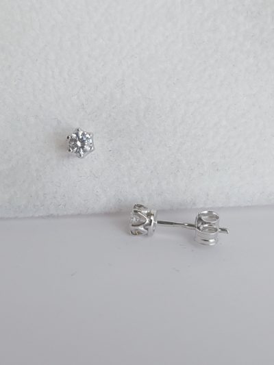 KOTIMAISET KULTAKORVAKORUT - Rippilahjat - 1723.1 - 2