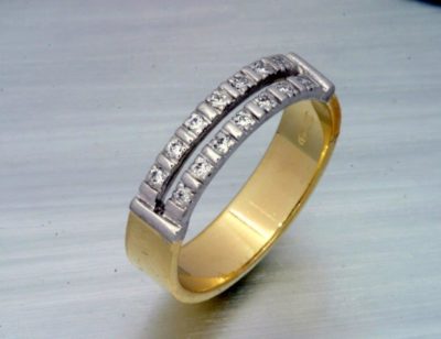 KELTAKULTAINEN TIMANTTISORMUS - Keltakultasormukset - 3455 - 1