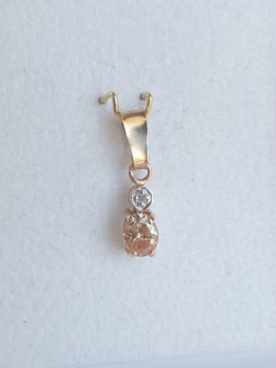 KOTIMAINEN RIIPUS SHAMPANJA, TIMANTTI - Keltakultakaulakorut - 2146,6 - 1