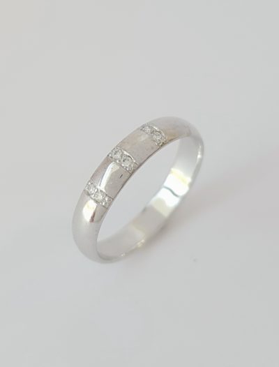 VALKOKULTAINEN TIMANTTISORMUS - Valkokultasormukset - 3418 - 1